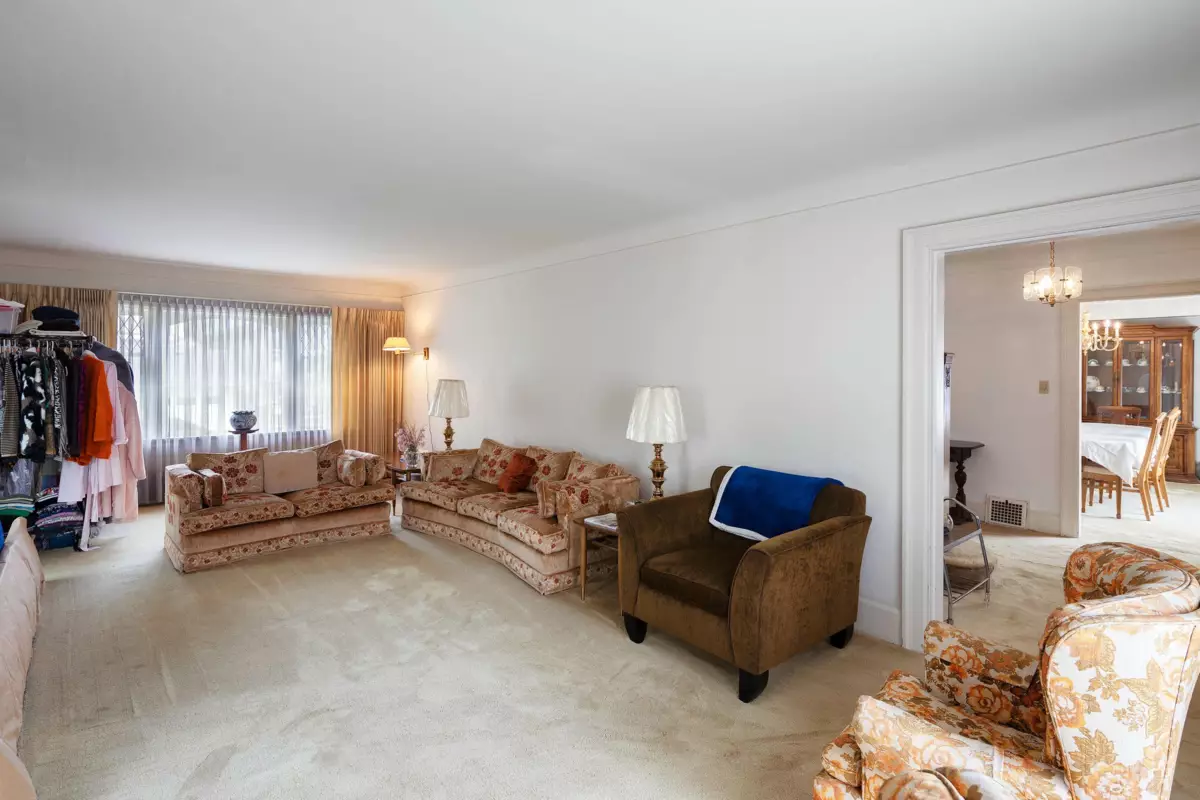 Outdoor Deck Photo of 1121 W 16th Avenue, Vancouver, BC