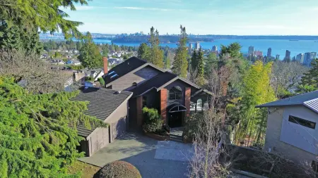 2244 Palmerston Avenue, West Vancouver, BC, West vancouver — Single Family Residence for sale