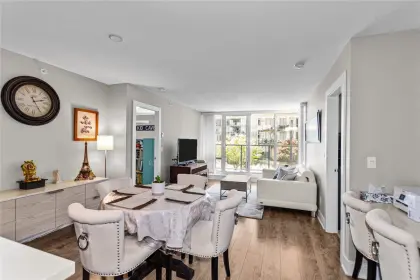 305 4189 Halifax Street, Burnaby, BC, Burnaby — Apartment/Condo for sale