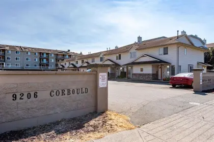9 9206 Corbould Street, Chilliwack, BC, Chilliwack — Apartment/Condo for sale