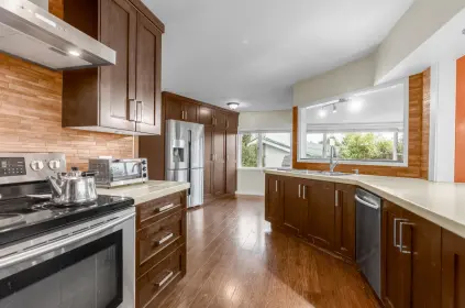 1114 Crestline Road, West Vancouver, BC, West vancouver — Single Family Residence for sale