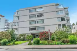 306 1750 Esquimalt Avenue, West Vancouver, BC