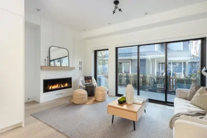 1075 E 22nd Avenue, Vancouver, BC, Vancouver — Half Duplex for sale