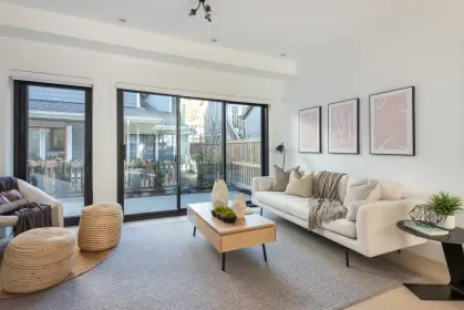 1075 E 22nd Avenue, Vancouver, BC, Vancouver — Half Duplex for sale