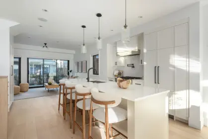 1075 E 22nd Avenue, Vancouver, BC, Vancouver — Half Duplex for sale