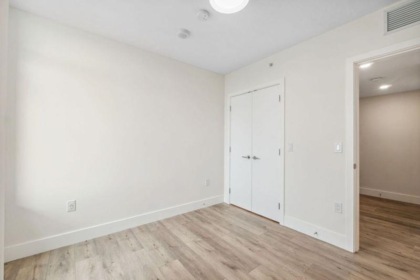 Breakfast Nook Photo of 2605 10428 Whalley Boulevard, Surrey, BC