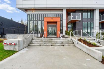 2605 10428 Whalley Boulevard, Surrey, BC