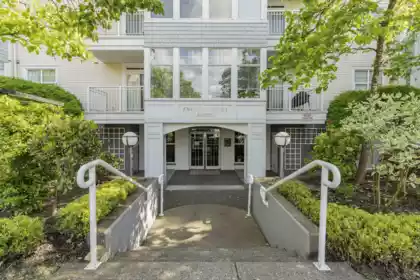 307 20228 54 Avenue, Langley, BC, Langley — Apartment/Condo for sale