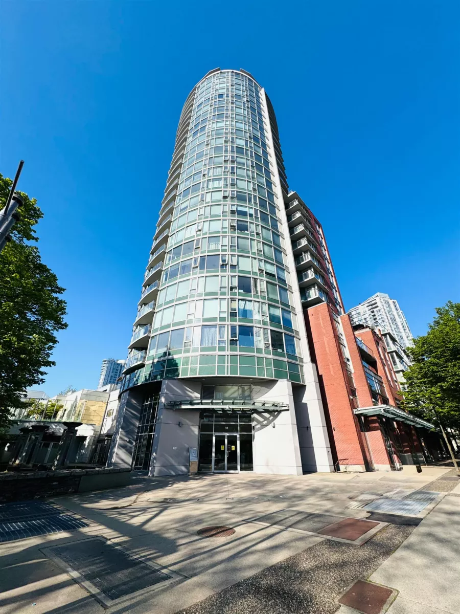 Exterior Rear Photo of 2901 58 Keefer Place, Vancouver, BC