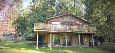 345 Wood Dale Drive, Mayne Island, BC, Mayne island — Single Family Residence for sale