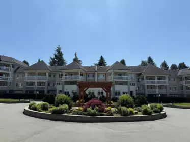 210 22022 49 Avenue, Langley, BC