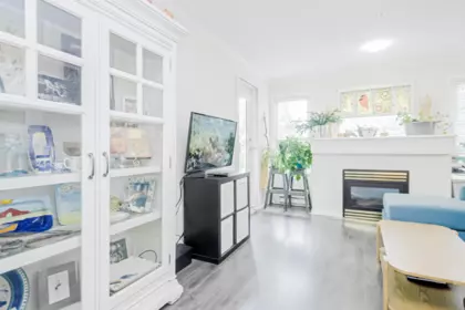 303 4989 Duchess Street, Vancouver, BC, Vancouver — Apartment/Condo for sale