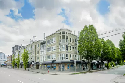 303 4989 Duchess Street, Vancouver, BC, Vancouver — Apartment/Condo for sale