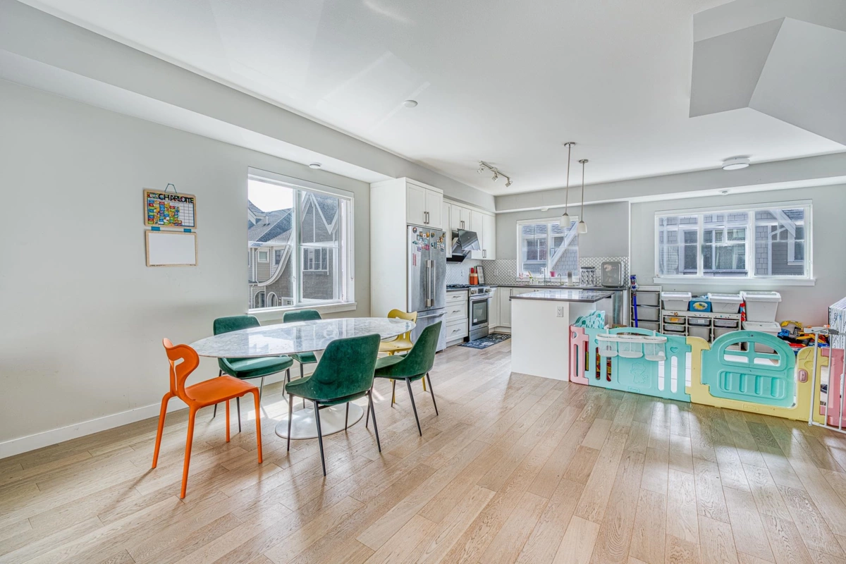 Kitchen Island Photo of 21 7180 Lechow Street, Richmond, BC