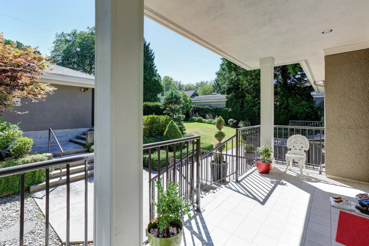 Backyard Photo of 4538 Angus Drive, Vancouver, BC