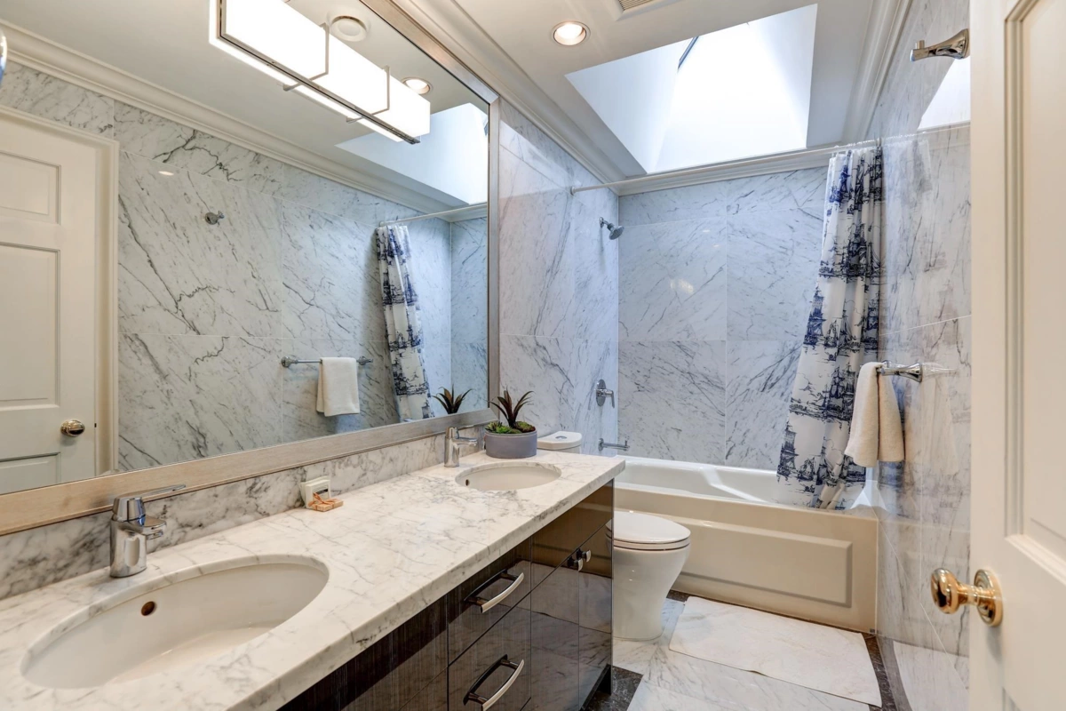 Mudroom Photo of 4538 Angus Drive, Vancouver, BC