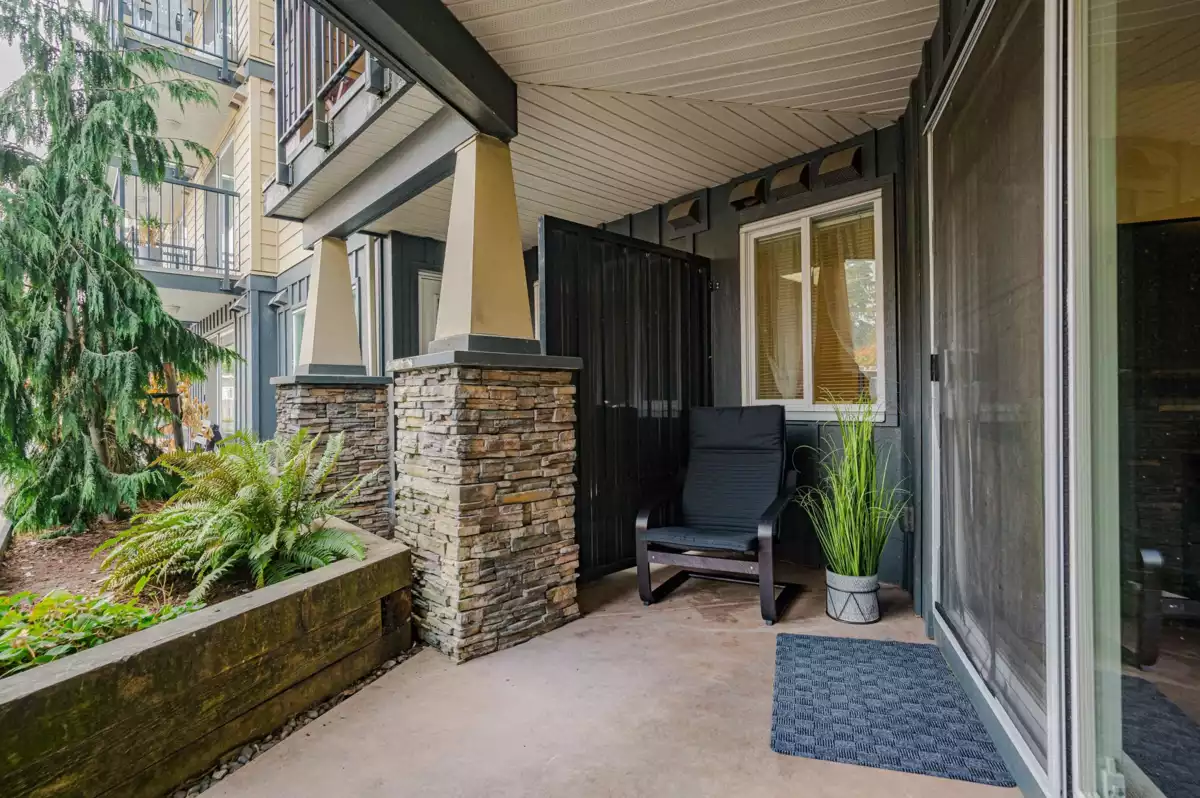 Staircase Photo of 124 2565 Campbell Avenue, Abbotsford, BC