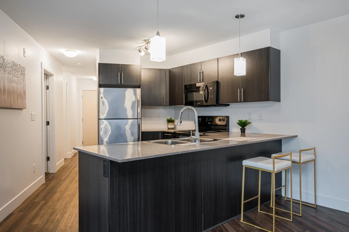 Walk-In Closet Photo of 124 2565 Campbell Avenue, Abbotsford, BC