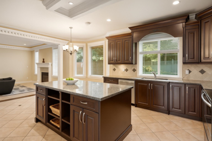 9320 Saunders Road, Richmond, BC, Richmond — Single Family Residence for sale