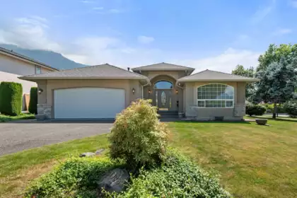 10383 Royalwood Boulevard, Rosedale, BC, Rosedale — Single Family Residence for sale