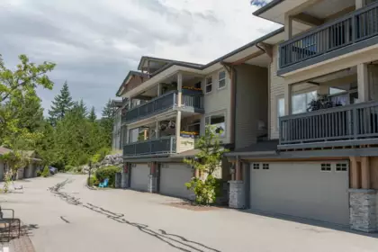 4 1024 Glacier View Drive, Squamish, BC, Squamish — Townhouse for sale