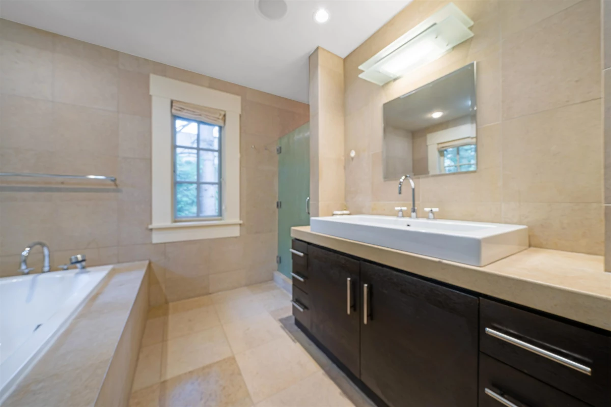 Mudroom Photo of 1610 Wesbrook Crescent, Vancouver, BC