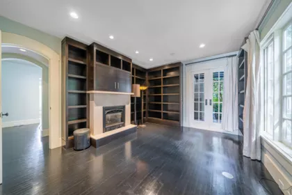 Kitchen Island Photo of 1610 Wesbrook Crescent, Vancouver, BC
