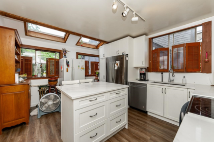 4387 W 9th Avenue, Vancouver, BC, Vancouver — Single Family Residence for sale
