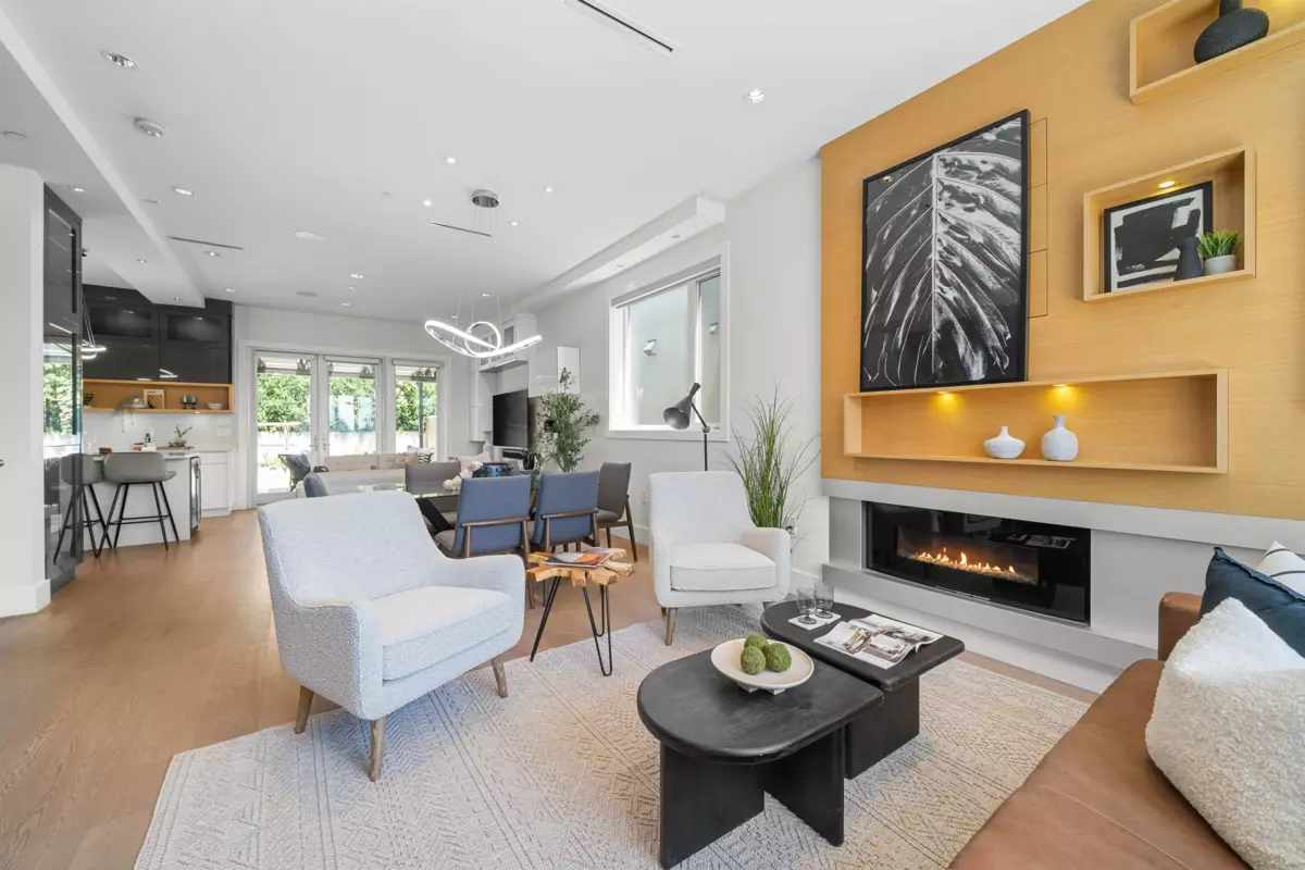 Exterior Front Photo of 589 E 62nd Avenue, Vancouver, BC