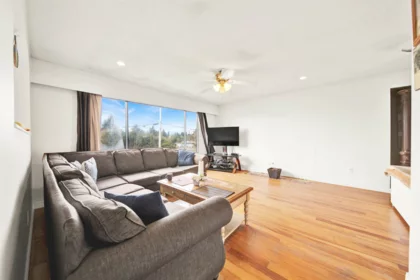 Living Room Photo of 12234 99a Avenue, Surrey, BC