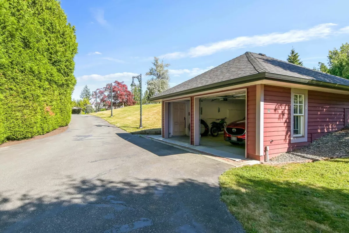 Hot Tub / Spa Photo of 1526 232 Street, Langley, BC