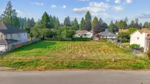 15481 91 Avenue, Surrey, BC