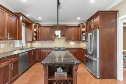 13953 Anderson Creek Drive, Maple Ridge, BC, Maple Ridge — Single Family Residence for sale