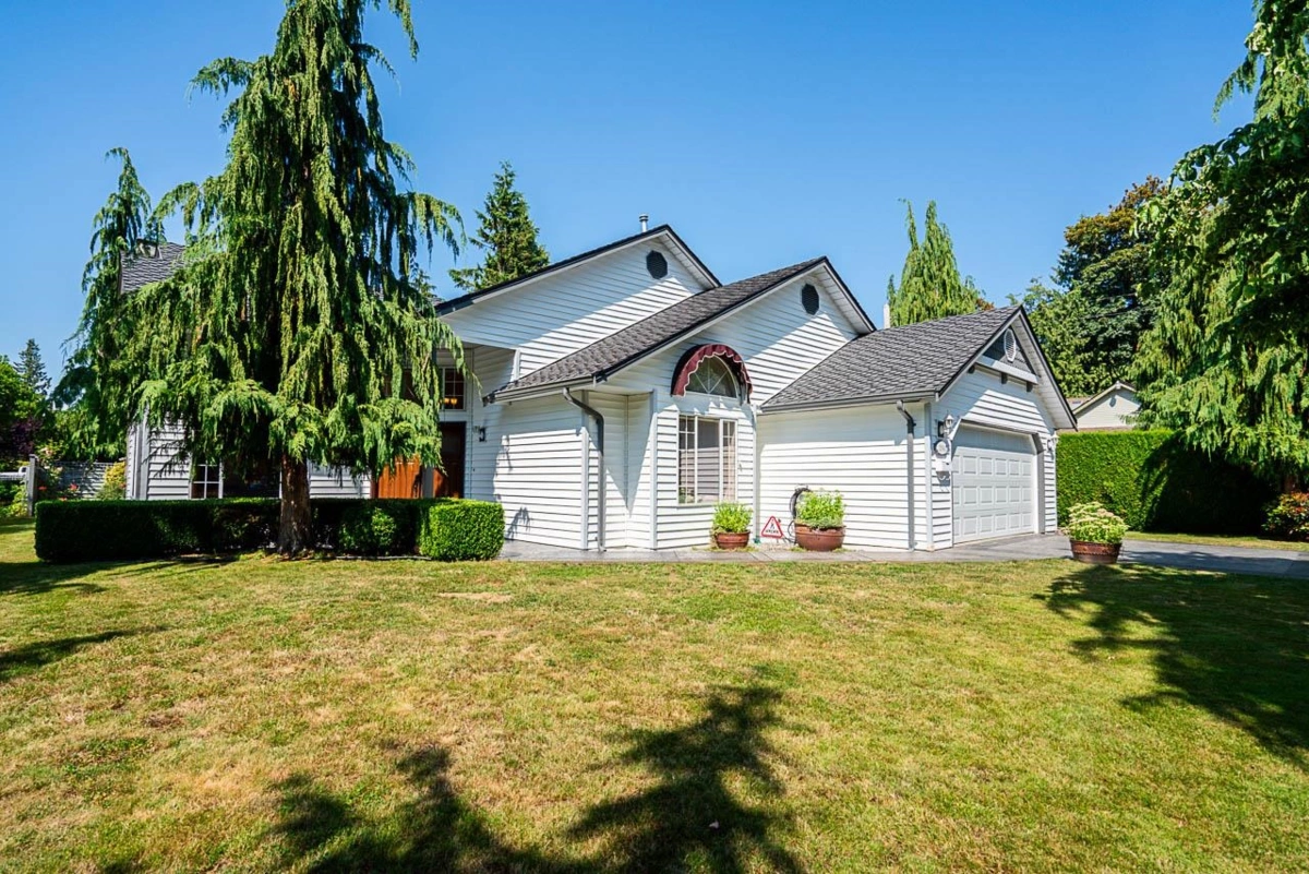 Exterior Rear Photo of 20561 93a Avenue, Langley, BC