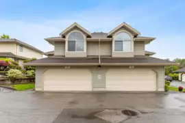 10 22538 116 Avenue, Maple Ridge, BC