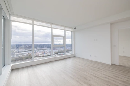 Bedroom 4 Photo of 4505 680 Quayside Drive, New Westminster, BC