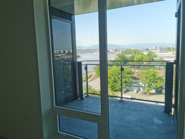 905 6833 Pearson Way, Richmond, BC, Richmond — Apartment/Condo for sale