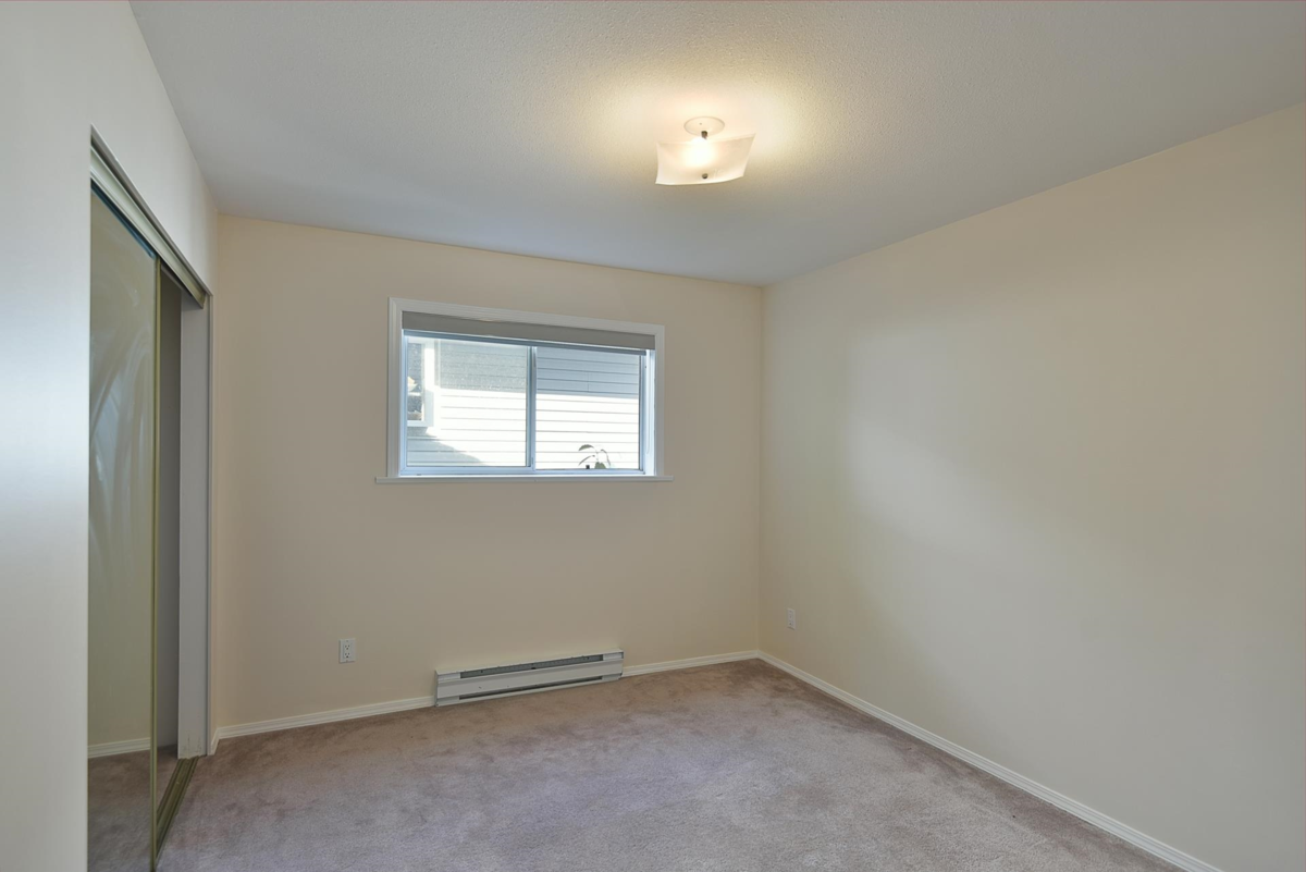 Guest Bathroom Photo of 808 Bayview Heights Road, Gibsons, BC