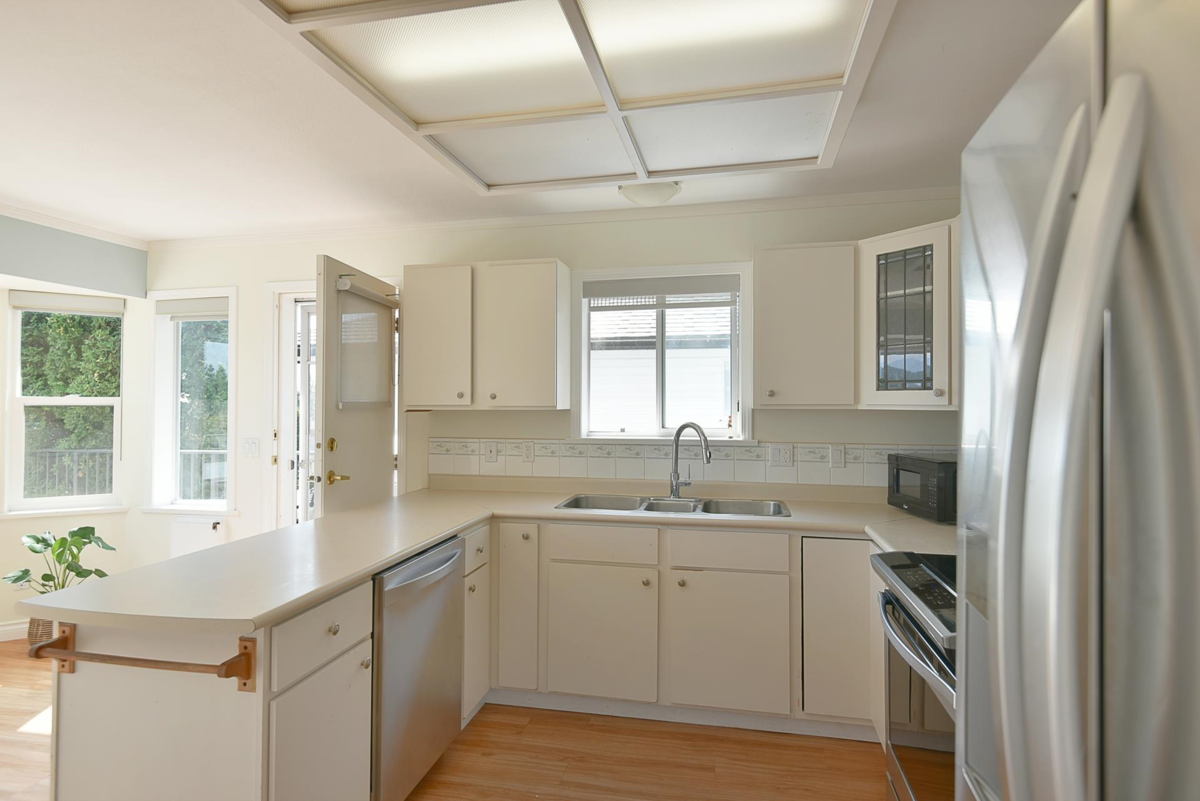 Pantry Photo of 808 Bayview Heights Road, Gibsons, BC