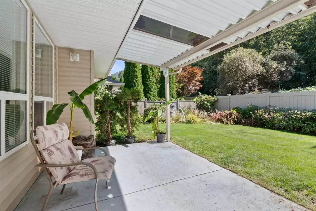 Dining Area Photo of 46516 Hearthstone Avenue, Chilliwack, BC