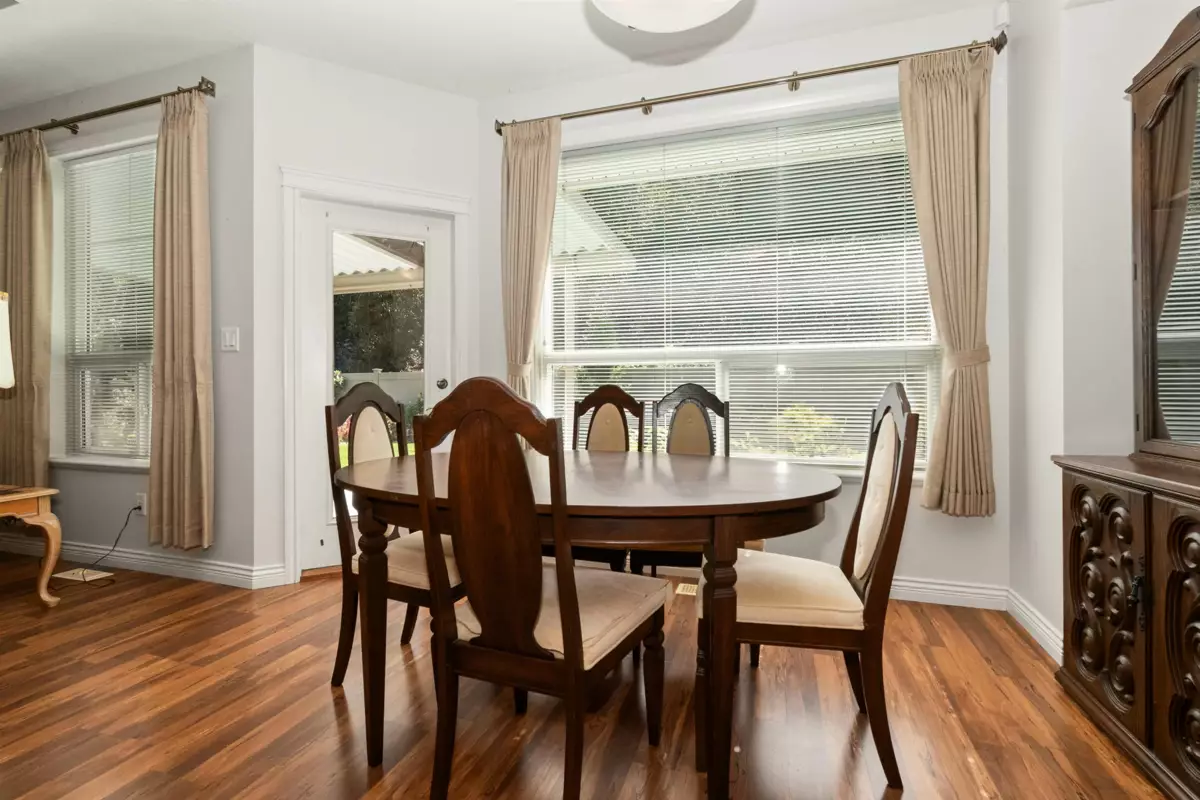 Guest Bathroom Photo of 46516 Hearthstone Avenue, Chilliwack, BC