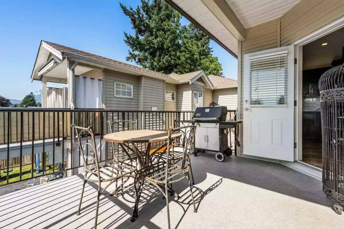 Basement Recreation Room Photo of 3 46238 Strathcona Road, Chilliwack, BC