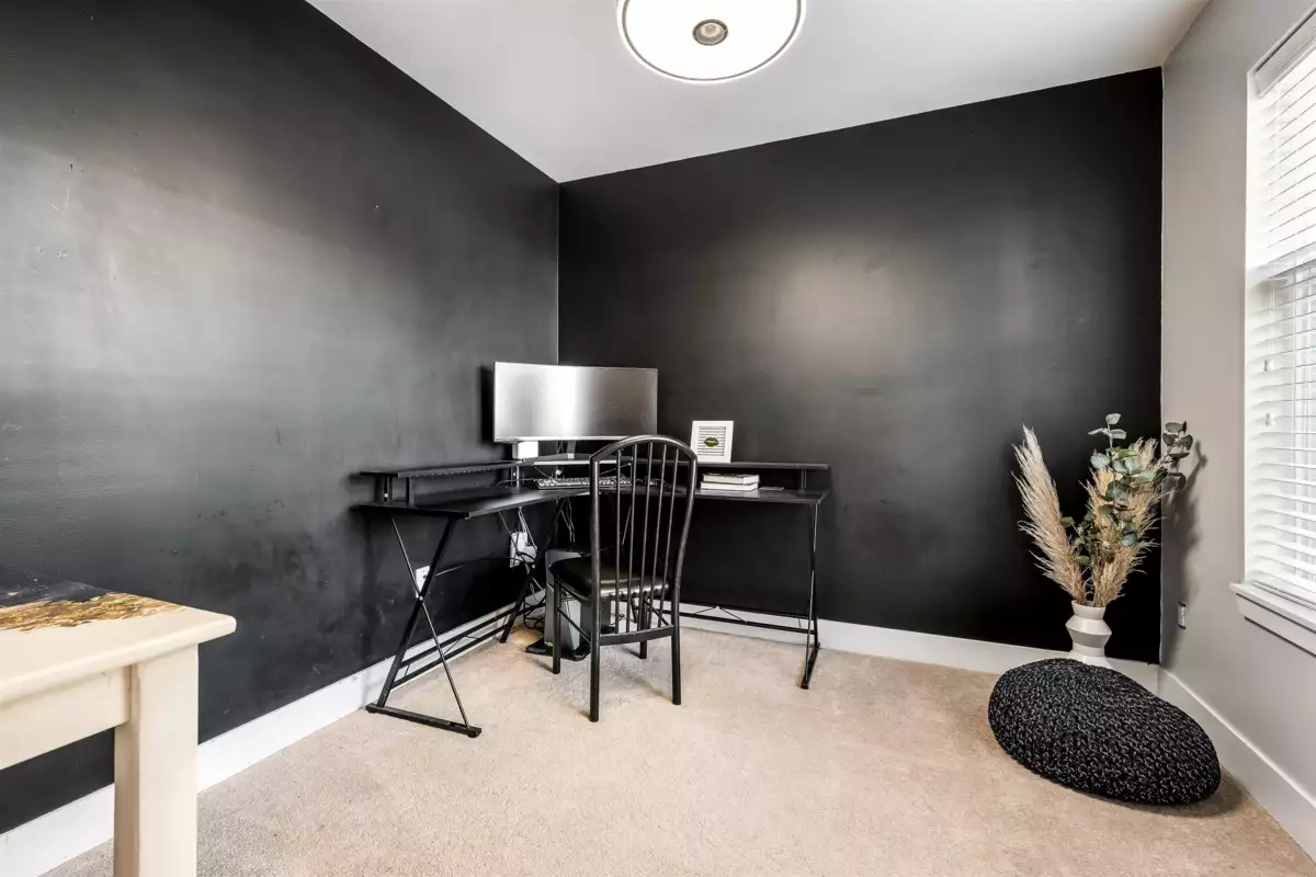 Front Yard Photo of 3 46238 Strathcona Road, Chilliwack, BC