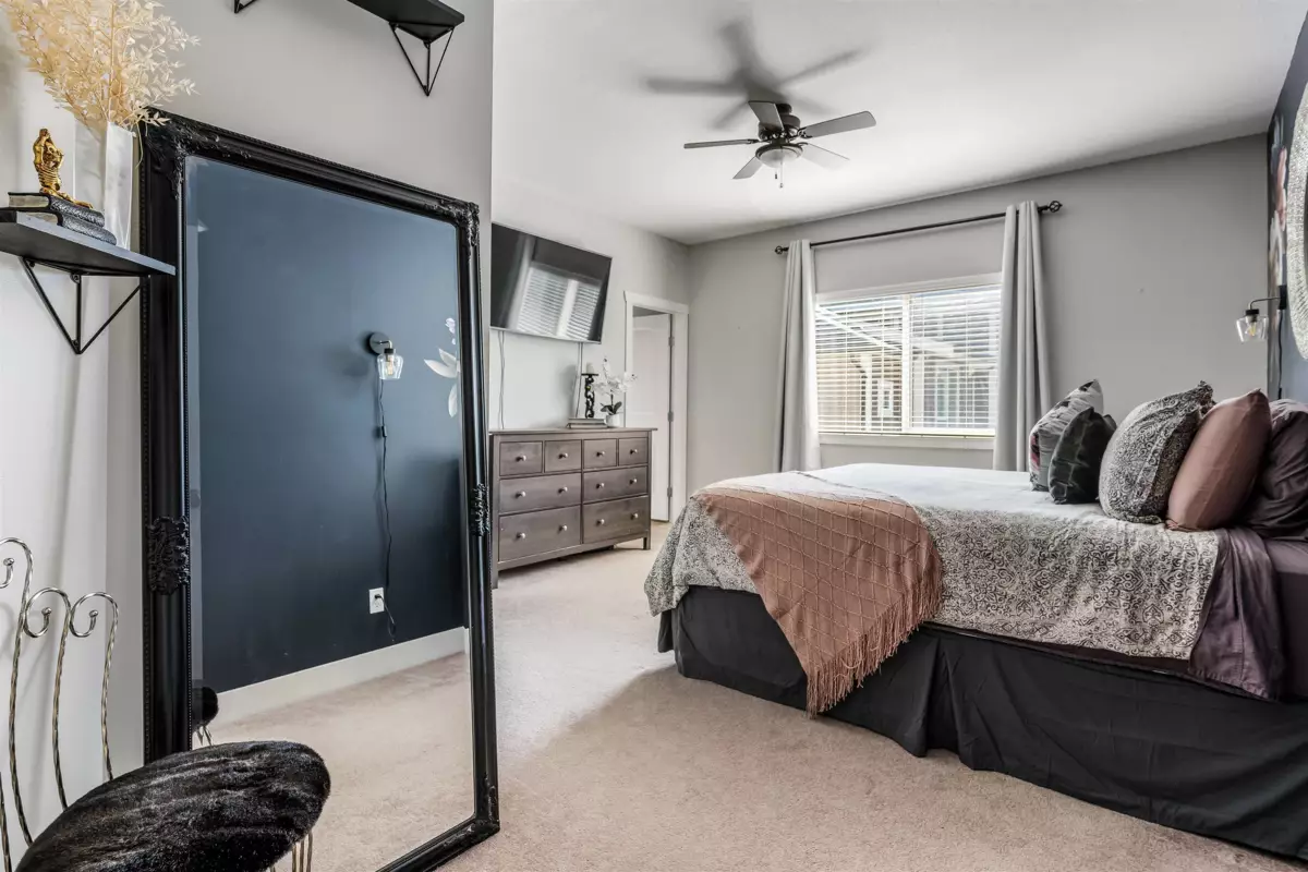 Mudroom Photo of 3 46238 Strathcona Road, Chilliwack, BC