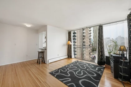 906 1250 Burnaby Street, Vancouver, BC, Vancouver — Apartment/Condo for sale