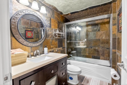 Community Amenities Photo (Clubhouse) of 1527 Greenstone Court, Coquitlam, BC