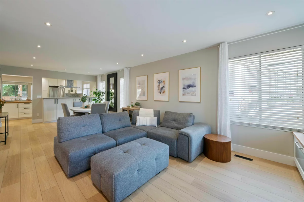 Living Room Photo of 1261 River Drive, Coquitlam, BC