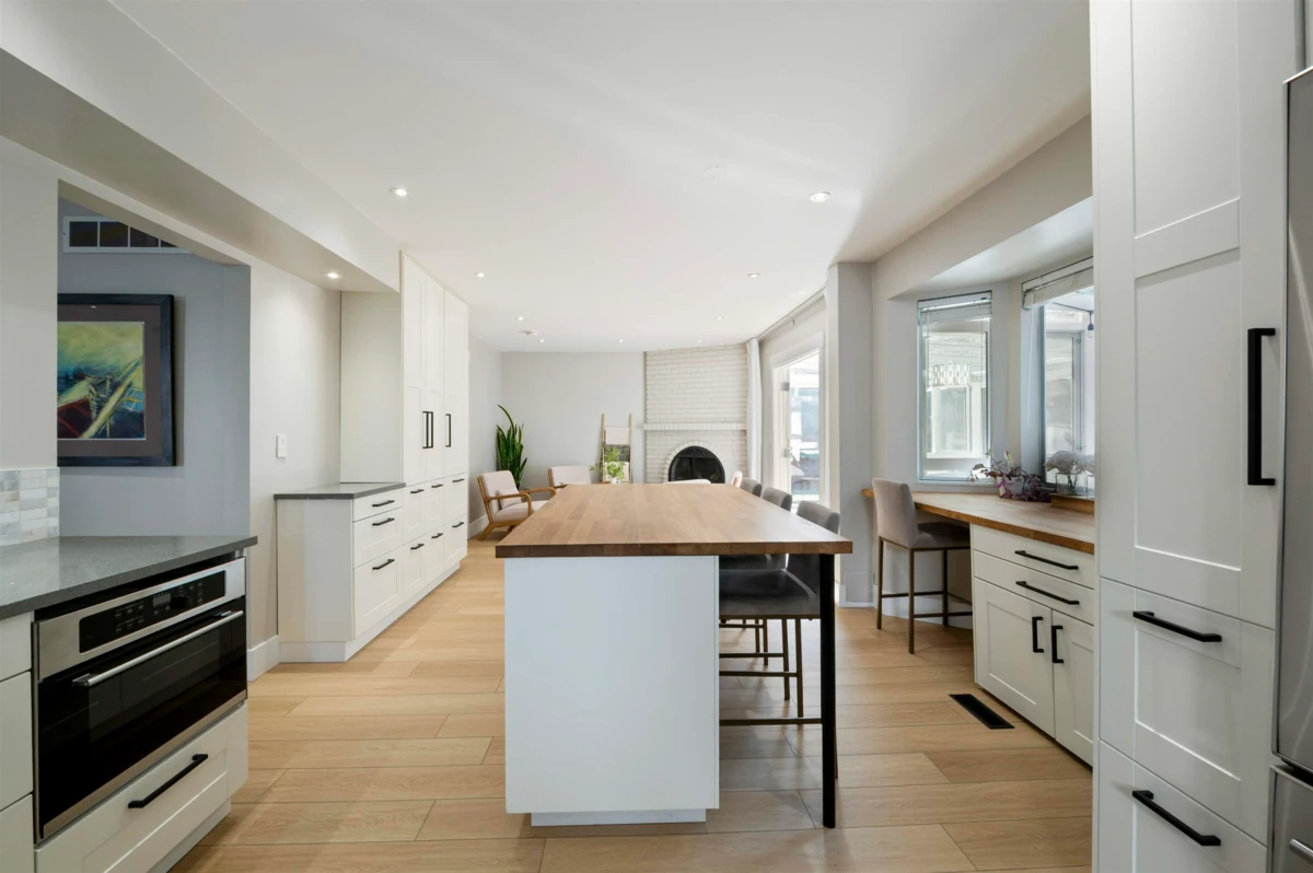 Primary Bedroom Photo of 1261 River Drive, Coquitlam, BC