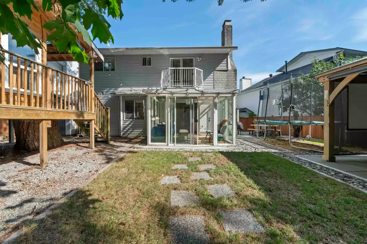 Swimming Pool Photo of 1261 River Drive, Coquitlam, BC