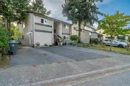 7147 129a Street, Surrey, BC, West Newton — 9 bed single family residence for sale